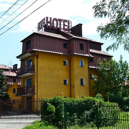 Krystyna Hotel Cracóvia Exterior foto